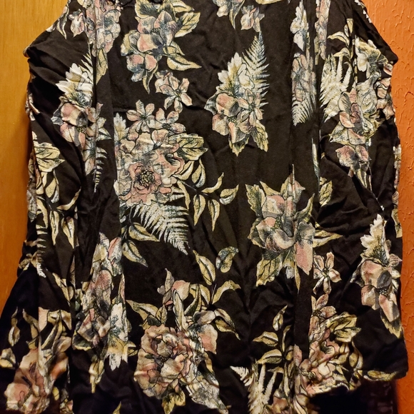 Tunic - Picture 3 of 3